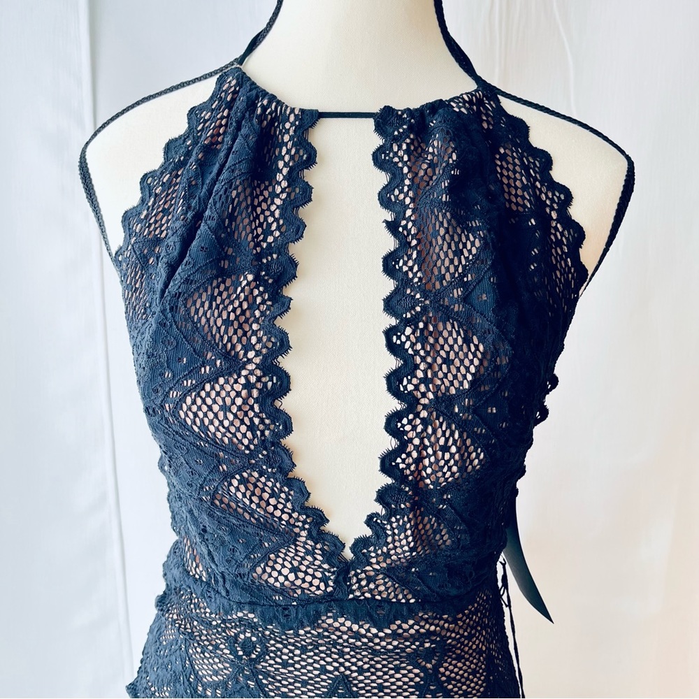 Nightcap Dress Belle Nuit Halter Gown, Black, Size M, NWT - Picture 8 of 16